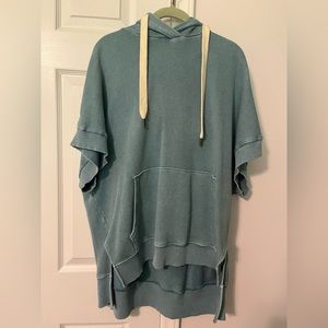 American Eagle short sleeve oversized hoodie